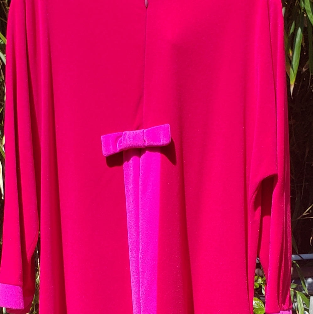 Vintage Red Magenta Deep Pink Hot Pink Two Tone 1960s Zip Up Robe Loungewear